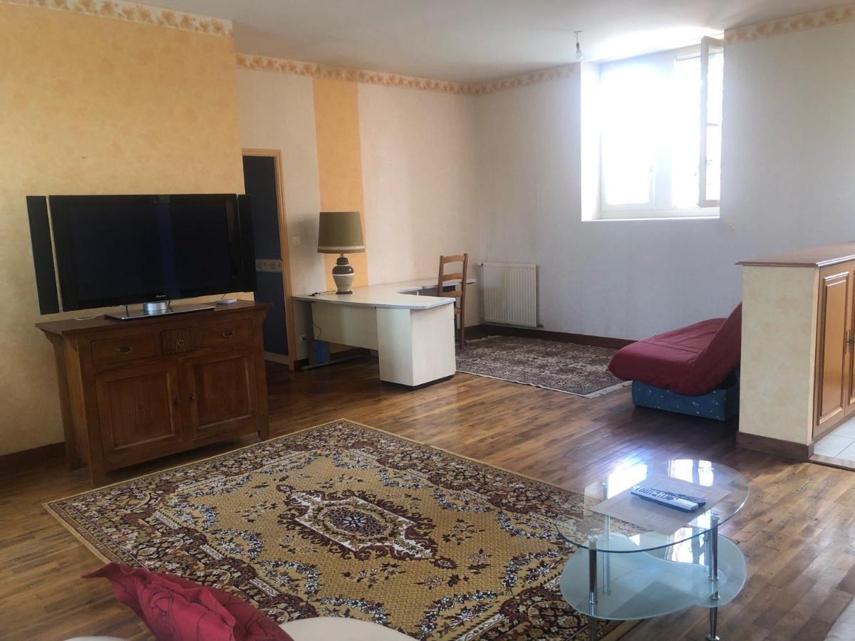 Gite -Belle Maison Dans Une Ancienne Ecole-Tarif Reduit Hors We ! Chanzeaux Zewnętrze zdjęcie