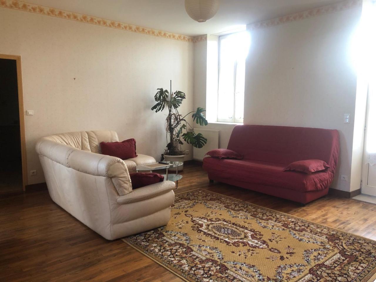 Gite -Belle Maison Dans Une Ancienne Ecole-Tarif Reduit Hors We ! Chanzeaux Zewnętrze zdjęcie